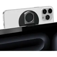 Kwmobile telefoonhouder voor laptop geschikt voor Apple Macbook OS Ventura / iOS 16 iPhone 16 15 14 13 12 houder - Maak je telefoon een webcam - Magnetische telefoon houder in zwart