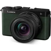 Panasonic Lumix S9 Groen + 18-40mm f/4.5-6.3