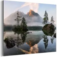 MuchoWow Aluminium schilderij 40x30 cm - Wanddecoratie metaal - Water - Landschap - Berg - Bomen - Metalen muurdecoratie woonkamer - Decoratie industrieel - Foto op dibond - Industriële accessoires slaapkamer