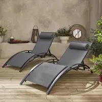 Sweeek Set van 2 ligstoelen van aluminium en textileen