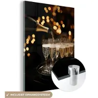 MuchoWow Glasschilderij 120x160 cm - Schilderij acrylglas - Lichtjes - Champagne - Dienblad - Glazen - Foto op glas - Muurdecoratie woonkamer - Wanddecoratie slaapkamer - Schilderijen