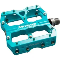 Reverse Components Escape Pedalen