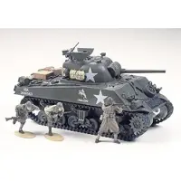 Tamiya M4A3 Sherman 75mm