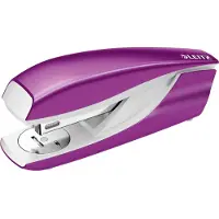 Leitz WOW Nietmachine - Nietcapaciteit Van 30 Vel - Inclusief Nietjes - Ideaal Voor Thuiskantoor - Metallic Paars