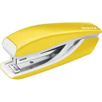 Leitz WOW Mini Nietmachine - Capaciteit Van 10 Vel - Inclusief Nietjes - Voor Kantoor En Thuiswerken - Ideaal Voor Thuiskantoor - Geel