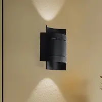 Euluna Wandlamp Isotta, dimbaar, zwart, Woon-/ Eetkamer, metaal, Modern, wandlamp