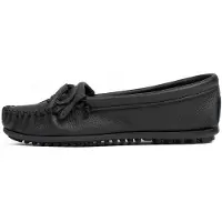 Minnetonka Mocassins 'Deerskin Kilty' zwart