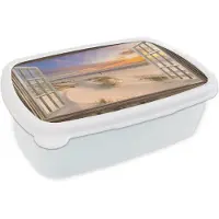 MuchoWow Broodtrommel Wit - Lunchbox Doorkijk - Strand - Duinen - Natuur - Landschap - Brooddoos 18x12x6 cm - Brood lunch box - Broodtrommels voor kinderen en volwassenen