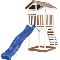 Axi Beach Tower Speeltoestel van hout in Bruin en Wit | Speeltoren met zandbak en blauwe Glijbaan | Speelhuis op palen voor de tuin