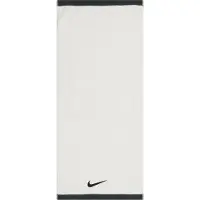 Nike Accessoires Handdoek 'Fundamental' zwart / wit