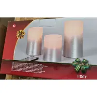 Gerimport LED kaarsen/stompkaarsen met bewegende vlam en afstandsbediening - zilverkleurig - set van 3