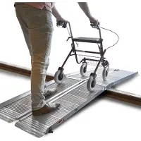Datona - Lange, aluminium oprijplaat drempelhulp opvouwbaar - 240 cm rijgoot rijplaat