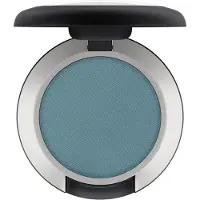 MAC Powder Kiss Powder Kiss Single Eyeshadow Good Jeans