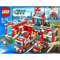 LEGO City Hoofdkwartier Brandweer - 7945