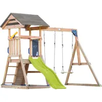 Axi Mia Speeltoestel van hout in Bruin | Speeltoren met zandbak, klimwand, dubbele schommel en limoen groene Glijbaan | Speelhuis op palen voor de tuin