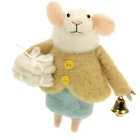 MEA Muis met gele jas/cadeau/belletje vilt 10x9x12cm