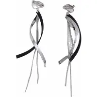 Charme Bijoux Klem oorbellen- oorhangers- zilverkleur -zwart- lang- geen gaatje-