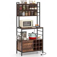 Costway Keukenrek met stopcontact, wijnrek voor 9 flessen, staand rek met kast, open planken en haken, magnetronrek met metalen frame, bakkersrek voor keuken, 80 x 40 x 170 cm (bruin)