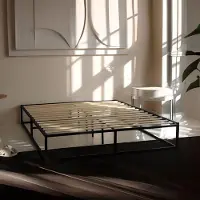 Beddenbriljant Metalen Bedframe Milan - 90 x 200 - Zwart - Inclusief Lattenbodem - Zonder Matras - Industrieel Bed