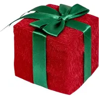 FÉÉRIC LIGHTS AND CHRISTMAS Beeldje IJsbeer met cadeautje - 33x23x38cm - Wit