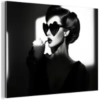 MuchoWow Aluminium schilderij 40x30 cm - Wanddecoratie metaal - Vrouw - Zwart - Hart - Metalen muurdecoratie woonkamer - Decoratie industrieel - Foto op dibond - Industriële accessoires slaapkamer