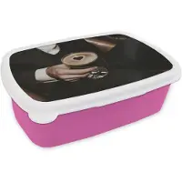 MuchoWow Broodtrommel Roze - Lunchbox Hartje - Cocktail - Espresso Martini - Hand - Brooddoos 18x12x6 cm - Brood lunch box - Broodtrommels voor kinderen en volwassenen