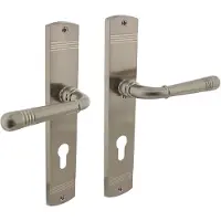 Intersteel Deurkruk Helena schild PC 72 mm nikkel mat