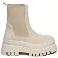 Steve madden Cassandra bootie suede