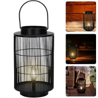 Cheqo LED Lantaarn - Tuin Lantaarn - Tafellamp - Zwart Metaal - 30 cm - Voor Tuin en Terras - Tentlamp - Werkt op Batterij