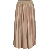 Vila Rok 'Nitban' camel