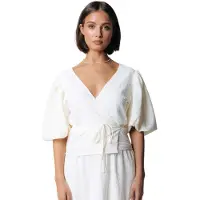 Colourful Rebel Miley Knitted Structure Wrap Top Off White Maat: M | Blouses Outlet | Dames | Wit
