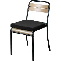 Qnuss Elektrisch Outdoor WarmteKussen - Infrarood Terrasverwarmer - Waterafstotend Oxford - Duurzaam & Energiebesparend - 40x40cm - Zwart - Inclusief Powerbank