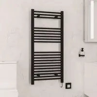 Eastbrook Biava elektrische handdoekradiator met aan/uit knop 50x110cm 400W zwart mat