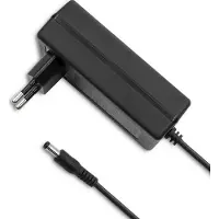 Qoltec 50778 power adapter/inverter Indoor Black
