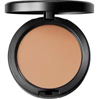 M.A.C Studio Fix Powder plus foundation