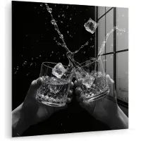 MuchoWow Glasschilderij 50x50 cm - Schilderij acrylglas - Whickyglazen - Ijs - Spetters - Zwart - Foto op glas - Muurdecoratie woonkamer - Wanddecoratie slaapkamer - Schilderijen