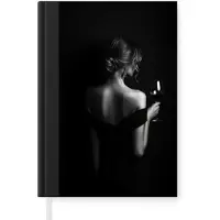 MuchoWow Notitieboek - Schrijfboek - Vrouw - Wijn - Jurk - Notitieboekje klein - A5 formaat - Schrijfblok