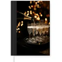 MuchoWow Notitieboek - Schrijfboek - Lichtjes - Champagne - Dienblad - Glazen - Notitieboekje klein - A5 formaat - Schrijfblok