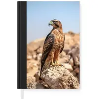 MuchoWow Notitieboek - Schrijfboek - Valk - Vogel - Rots - Macht - Notitieboekje klein - A5 formaat - Schrijfblok