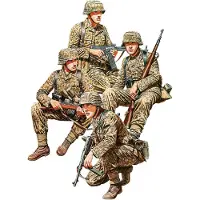 JP Create mege Modelbouwpakket Militaire voertuigen - 53024 Duitse Tankrijders WWII Set 2 met Resin Hoofden - 4 Figuren Plastic - 1:35 - Modelbouw