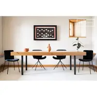 PIB Grote eetkamertafel van licht hout Avesta