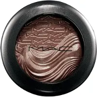 MAC Extra Dimension Eyeshadow Stolen Moment