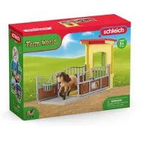 Schleich Boerderij Wereld, Paardenspeelgoed voor Jongens en Meisjes, Paardenstal Set met IJslands Pony Hengst