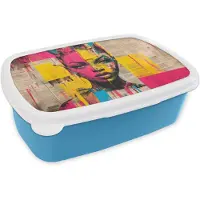 MuchoWow Broodtrommel Blauw - Lunchbox Vrouwengezicht - Krantenpapier - Abstract - Roze - Brooddoos 18x12x6 cm - Brood lunch box - Broodtrommels voor kinderen en volwassenen