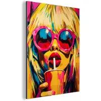 MuchoWow Aluminium schilderij 30x40 cm - Wanddecoratie metaal - Zonnebril - Roze - Vrouw - Rietje - Metalen muurdecoratie woonkamer - Decoratie industrieel - Foto op dibond - Industriële accessoires slaapkamer