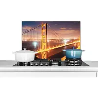 KitchenYeah Spatscherm keuken - Golden Gate Bridge - Nacht - San Francisco - Water - Verlichting - Spatwand - Achterwand keuken - 70x50 cm - Aluminium