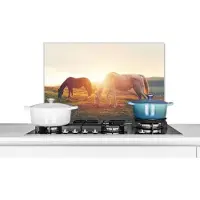 KitchenYeah Spatscherm keuken 70x50 cm - Kookplaat achterwand Paarden - Zon - Dieren - Muurbeschermer - Spatwand fornuis - Hoogwaardig aluminium