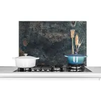 KitchenYeah Spatscherm keuken 90x60 cm - Kookplaat achterwand Keukengerei - Keukengereedschap - Vintage - Landelijk - Muurbeschermer - Spatwand fornuis - Hoogwaardig aluminium
