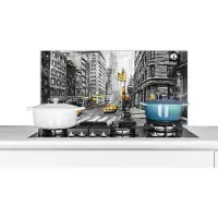KitchenYeah Spatscherm keuken 80x40 cm - Kookplaat achterwand Schilderij - Stad - Auto - Geel - Muurbeschermer - Spatwand fornuis - Hoogwaardig aluminium