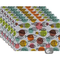 KitchenYeah Placemat - Placemats kunststof - Stippen - Vis - Regenboog - 45x30 cm - 6 stuks - Hittebestendig - Anti-Slip - Onderlegger - Afneembaar